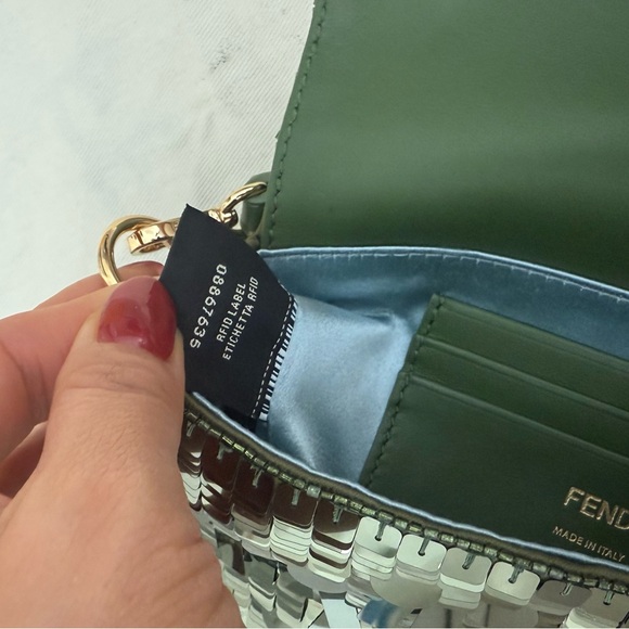 Fendi baguette mini sequins bag - Picture 12 of 12